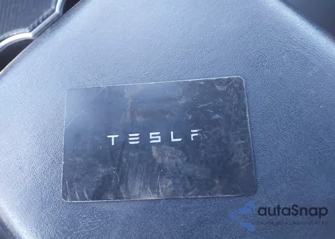 2020 Tesla Model 3 Performance Dual Motor All-Wheel Drive z USA, uszkodzony, nr VIN 5YJ3E1EC3LF641222